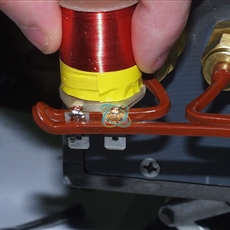 感应焊接导线连接器上