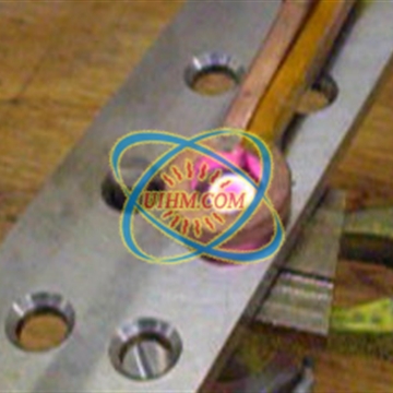 我们用高频焊焊接截齿；但不能用铜基焊料，应该使用什么焊料